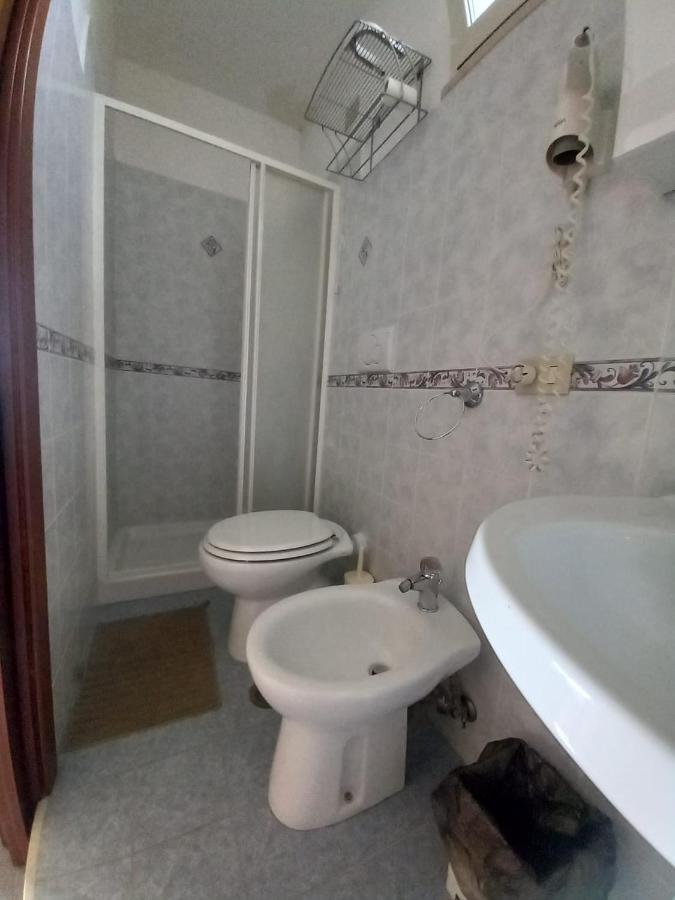Hotel Il Grifo à Sabaudia Extérieur photo
